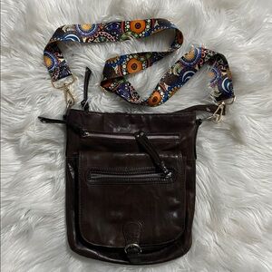 Browns Early 2000s Brown Real Leather Crossbody Bag Colorful Hippie /Boho Strap